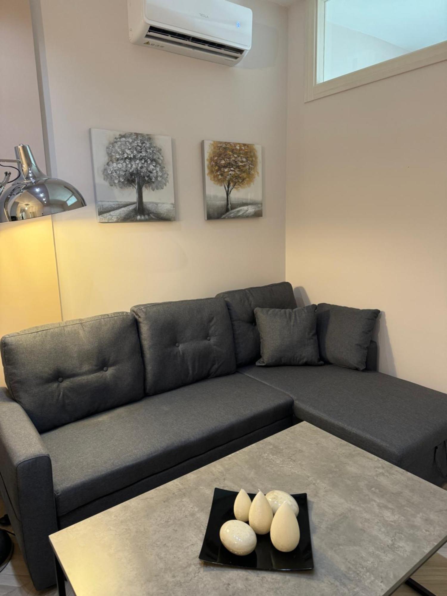 Themisto, The Boho Apartment *